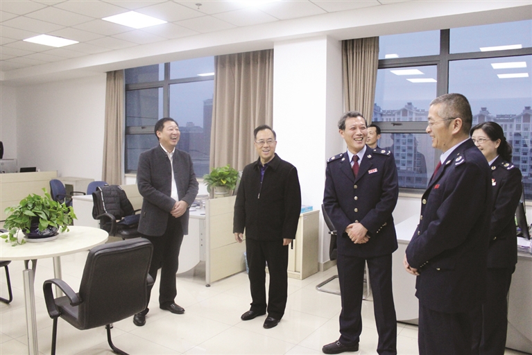 市长潘学元,常务副市长赵广华调研地税工作