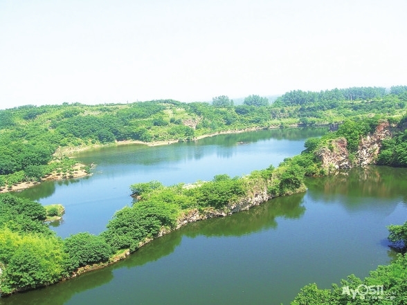 送桥镇神居山村